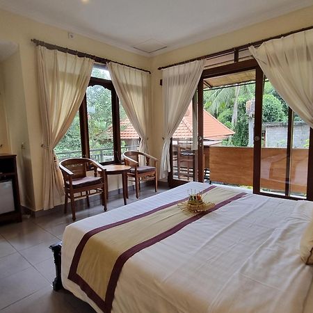 Nyoman Sandi Guest House Ubud  Ngoại thất bức ảnh